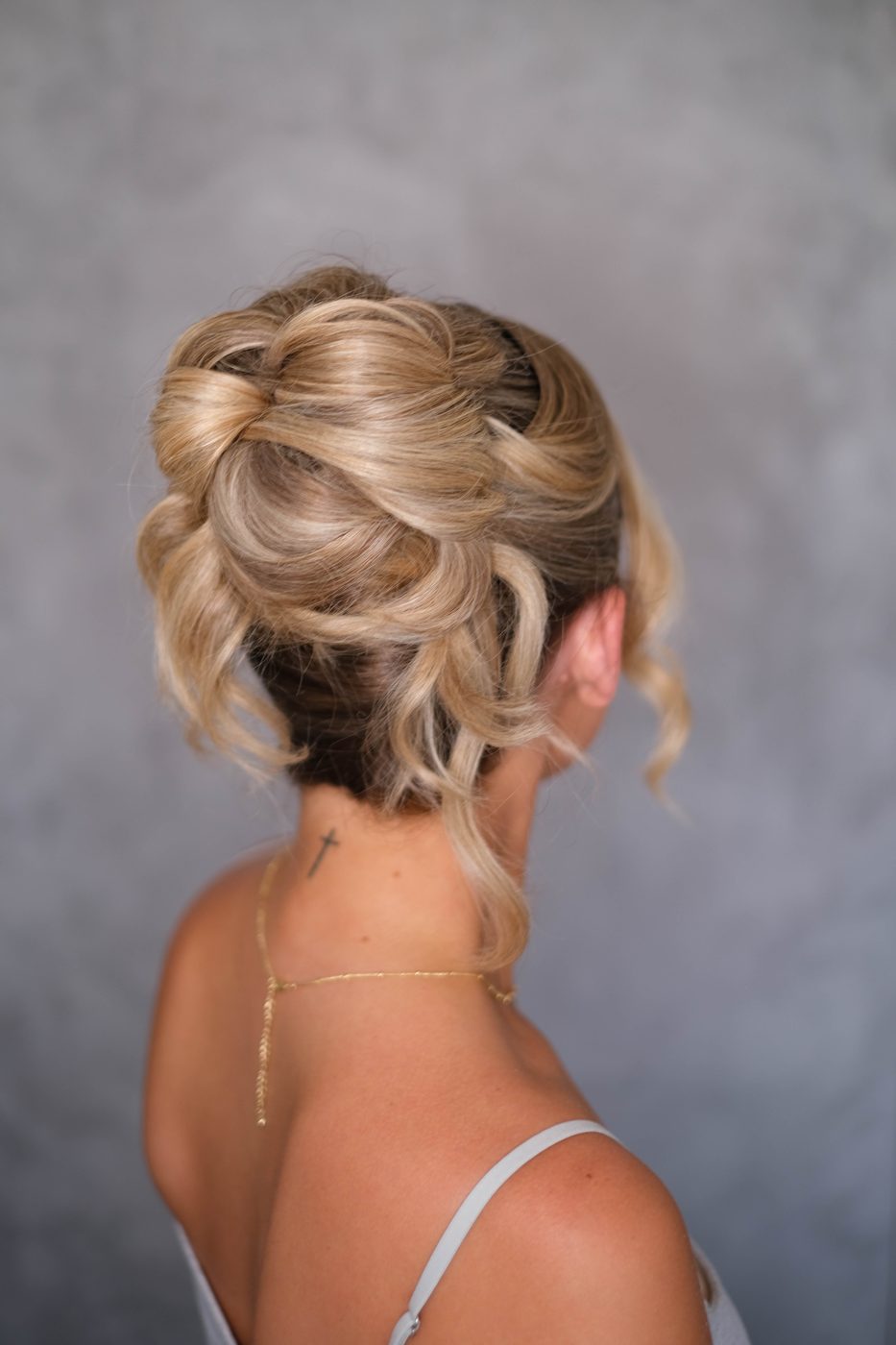 Bridal hairstyle by Nikoleta Makeup & Team, photo 40